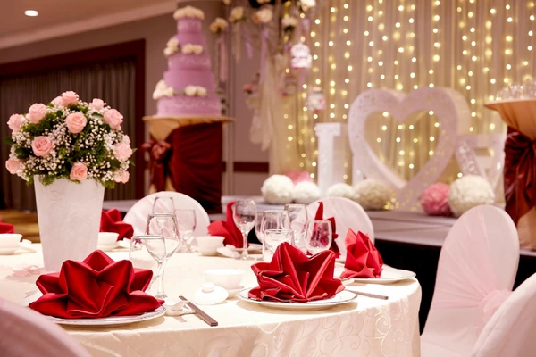 Eden of Love - Pledge your vow with your soulmate in a romantic eden of love