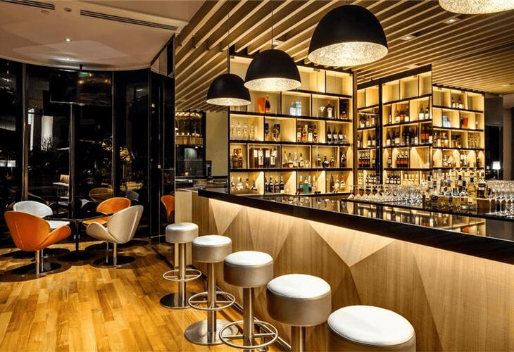Bar 317