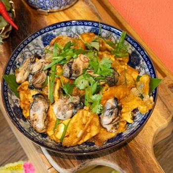 Hawker Style Oyster Omellete