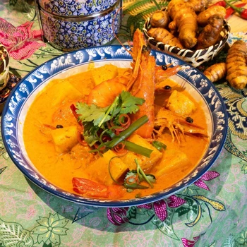 Nyonya Pineapple Prawn with Coconut Sauce