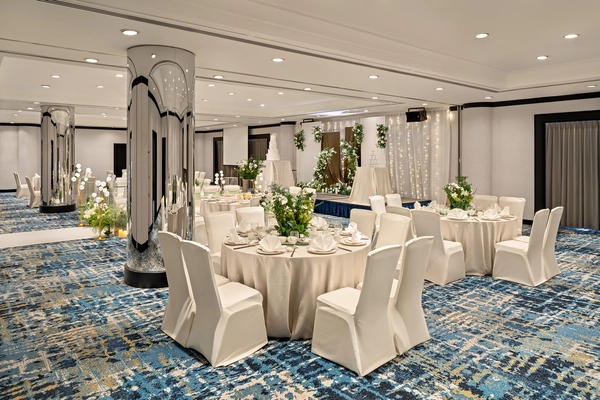 Garden Oath - Changi Room Wedding Theme