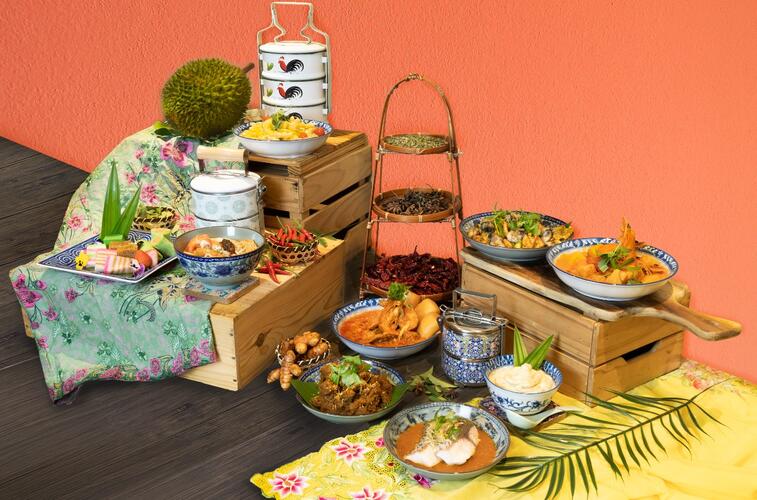 NYONYA MEETS THE WORLD
